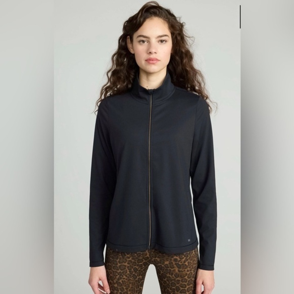 Mondetta Ultra Soft Yoga Jacket NWOT Size Small